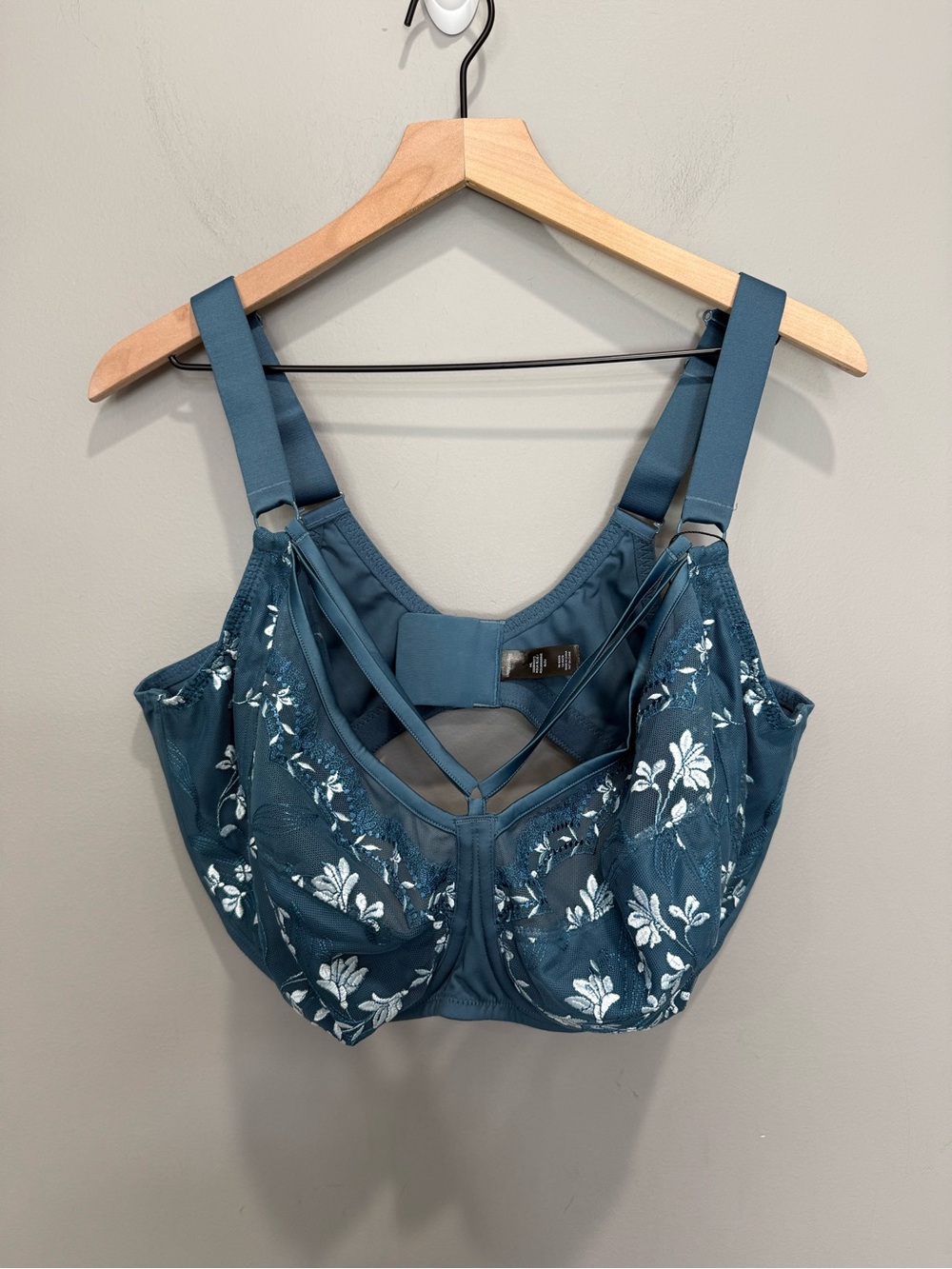 Understance Tasha FlexWire Strappy Plunge Bra Aqua Blue 44L NWT